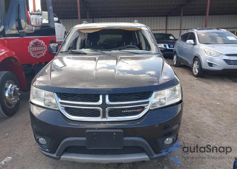 2012 Dodge Journey Sxt z USA, uszkodzony, nr VIN 3C4PDCBG9CT387265